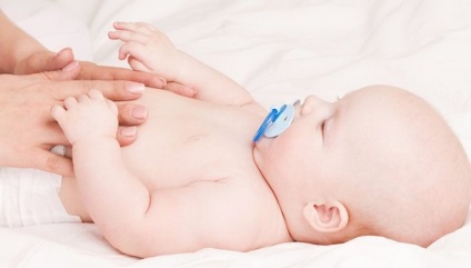 Hernia ombilicală în tratamentul simptomelor nou-născuților