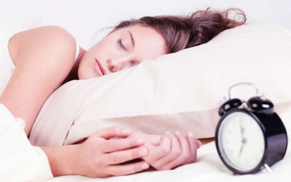 Sleep în mână cum să dormi înainte de nuntă