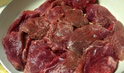 Carne de vită cu ceapă fără unt