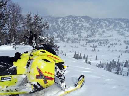 Încercați unitatea de snowmobile pentru schi-doo și lynx 2016