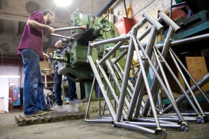 Biciclete de triton din rame de titan - fabricate în Rusia