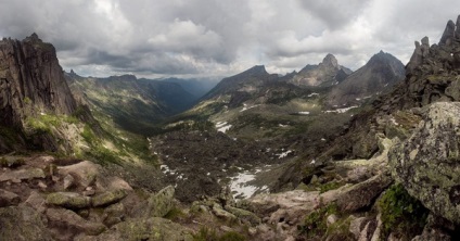 Locuri turistice din Teritoriul Krasnoyarsk - un parc natural - ergaki