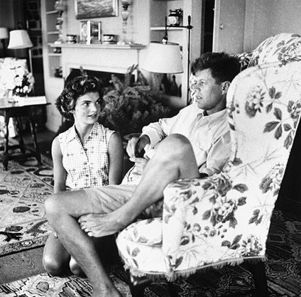 Jacqueline Kennedy prima dată când m-am căsătorit pentru dragoste, a doua oară pentru bani, a treia oară