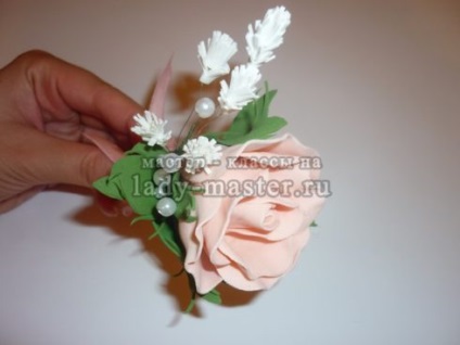 Boutonniere pentru mirele proprii, clasa master cu fotografie și video