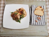 Pui cu sparanghel și pecan - rețetă foto pentru portalul culinar