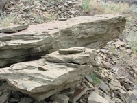 Extracția unei pietre naturale din gresie