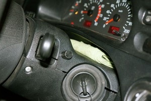 Modificarea releului ștergătorului - pauză reglabilă - (de semani), manuală pentru Chevrolet Niva