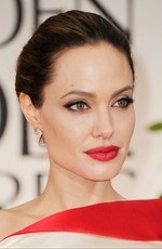 Filme Angelina Jolie filmografie completă, disponibil pentru descărcare pentru a viziona online sau descărca
