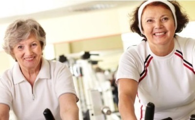 Fitness pentru femei după 50 de ani - cum să-și reducă vârsta biologică