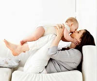 Cât de des trebuie să îmbrățișez un copil despre semnificația îmbrățișării părintești