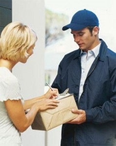 Cum să trimiteți un colet cu numerar la livrare