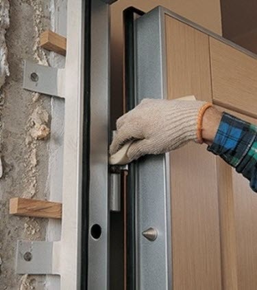 Cum se instalează o ușă de intrare - intrare - instalarea ușilor - carte de referință de reparații și construcții - casa este un confort