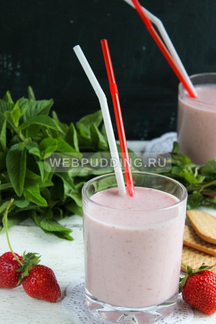 Strawberry smoothies rețetă cu o fotografie cum să gătești