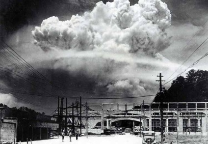 Cine a aruncat bombe pe Hiroshima și Nagasaki - o vedere din lateral