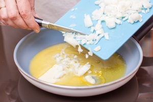 Croseturi de pui cu brânză (croquetas de pollo y queso) rețetă pas cu pas cu fotografii