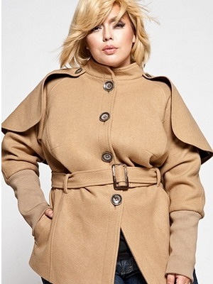 Модерни палта за пълноценна за 2017 снимки на модели за жените с наднормено тегло