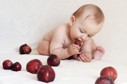 Van-e székrekedés, amikor a teething a kérdésre adott válasz