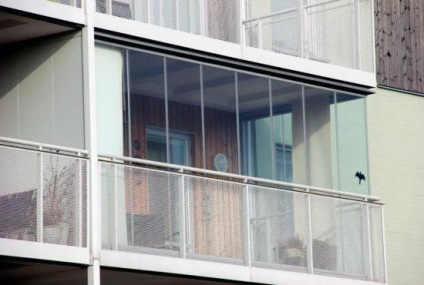 Design panoramic al balconului, argumente pro și contra, izolare