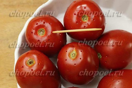 Tomate cu usturoi pentru iarnă 