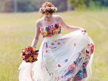 Coafuri pentru o nunta pentru parul scurt, cu idei de fotografie de flori