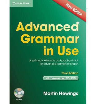 Raymond Murphy este autorul celor mai bune manuale de gramatică engleză