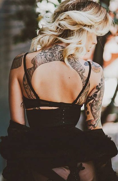 Cele mai frumoase fete cu tatuaje