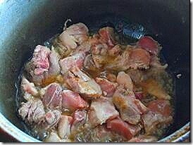 Párolt burgonya húsával recept, ízletes, hogy főzze magát