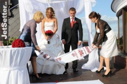 Украински тенисист Катя Бондаренко се оженихме в Киев - на сватба портал