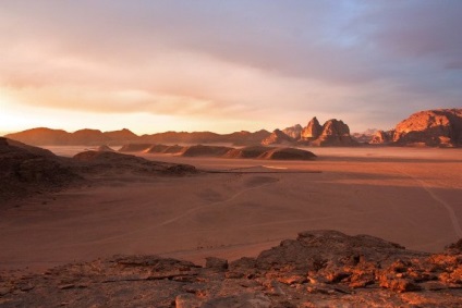 Wadi Rum - informații despre atracțiile deșertului