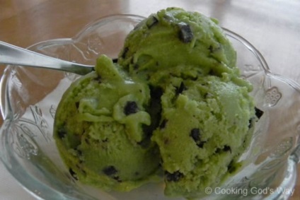 25 Cele mai neobișnuite tipuri de înghețată care, cel puțin o dată în viață, ar trebui să încerce fiecare