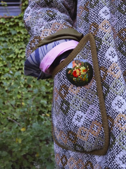 45 интересен вариант на носенето брошки, или през есента, за да запазите лятото лекота и насищане