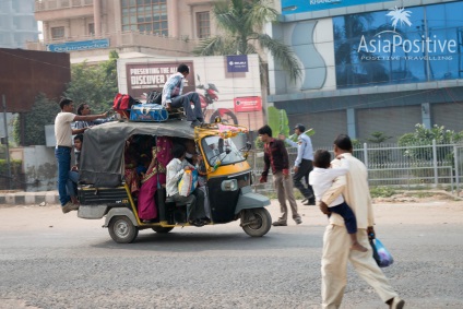 Transportul tuk-tuk din Asia