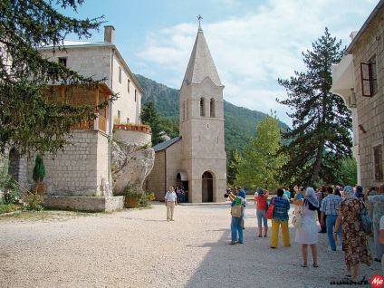 Cetinje-Ostrog în locurile sfinte ale Muntenegrului