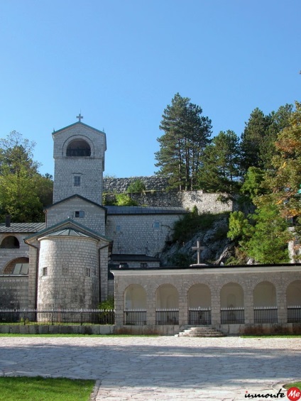 Cetinje-Ostrog în locurile sfinte ale Muntenegrului