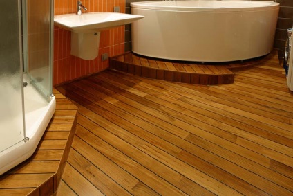 Podele din lemn în baie, demnitate, alegerea lemnului, rezistență la umiditate, impermeabilizare, totul