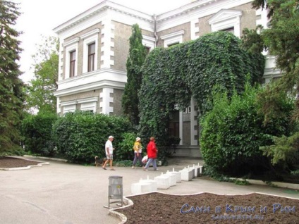 Vizitarea parcului sau sanatoriului palatului palatului