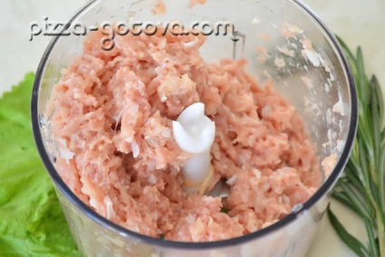 Töltött csirkecomb gombával - recept fotóval