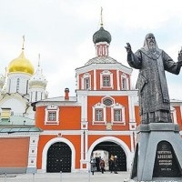 Milyen szent tárgyakat lehet imádni a moszkvai templomokban