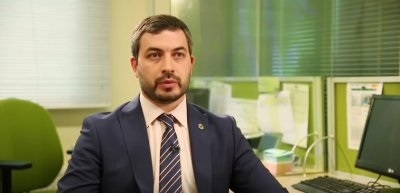 Cum să deschideți un cont într-o bancă de economii