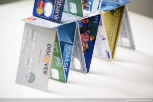 Cum să utilizați corect cardurile de credit în străinătate