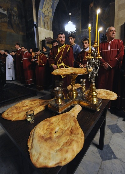 Cum sărbătorim Crăciunul în Serbia și Georgia, viața ortodoxă