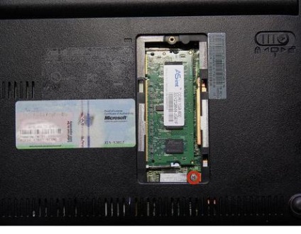 Cum se înlocuiește wifi în netbook asus eee pc 1005peb