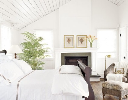 Cum de a crea un interior dormitor alb cu accente luminoase, lux și confort