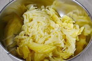 Găluște de cartofi în limba slavonă