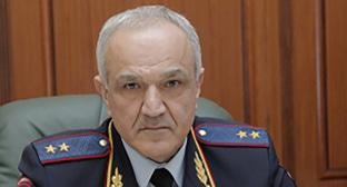 A kaukázusi csomót, a Sochi autópályán lévő forgalmi dugók elleni küzdelemhez, a hatóságok a (Sochi) A kaukázusi csomót, hogy a Sochi-i pálya nyomában harcoljanak, a hatóságok lebontották a standokat