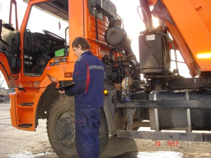 Diagnosticarea calculatoarelor de camion nefaz maz liaz și alte camioane