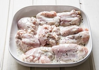 Csirke kefirben bazsalikomosokkal - egy szerencsétlen háziasszony blogja