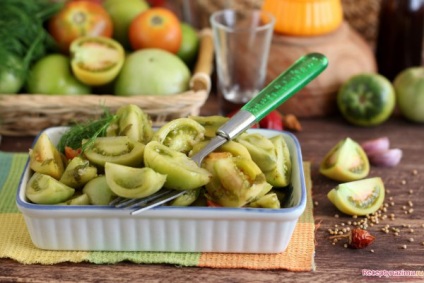 Marinált zöld paradicsom mustárral - ízletes receptek téli szüreteléshez - pácolás,