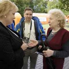 Москва, новини, в воронцовському парку москвичів проконсультують спеціалізовані лікарі