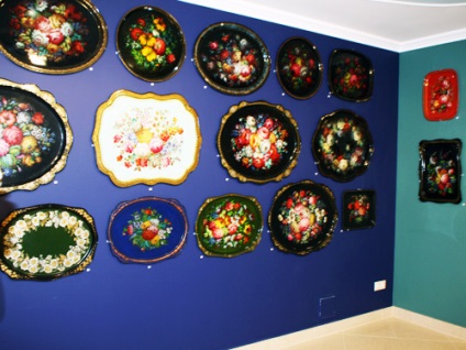 Muzeul de tăvi în Zhostovo